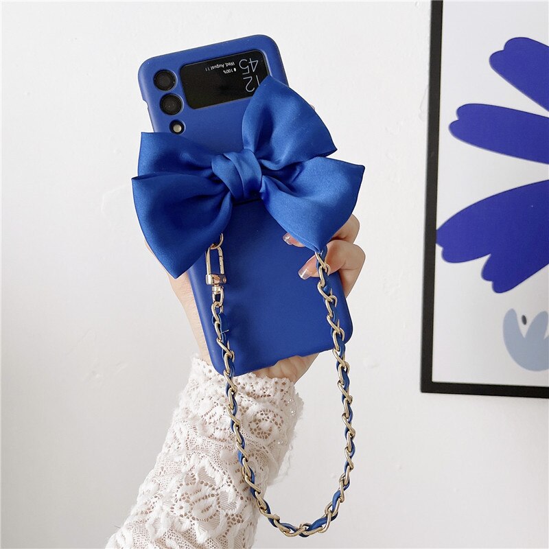 Luxury Fashion Bow Bracelet Phone Case For Samsung Galaxy Z Flip Series
